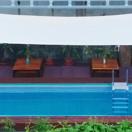 Bamboo Hostel Тхакхек Екстер'єр фото
